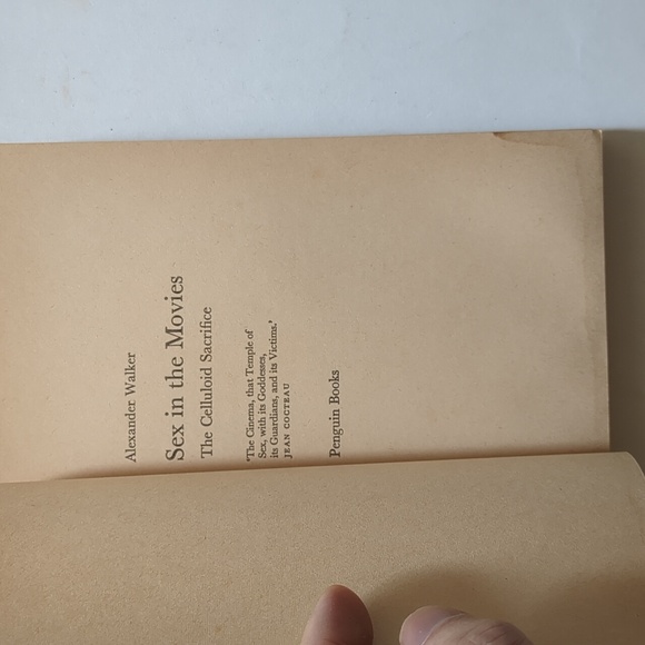 Sex in the Movies - 1968 Pelican - Picture 8 of 10